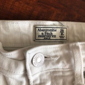 White ripped skinny jeans